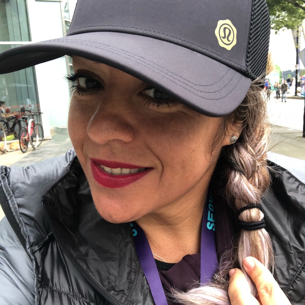 Meet your Posher, Connie